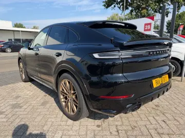 PORSCHE Cayenne Coupe 3.0 E-Hybrid
