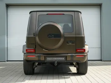 MERCEDES-BENZ G 500 AMG Line