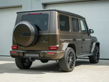 MERCEDES-BENZ G 500 AMG Line