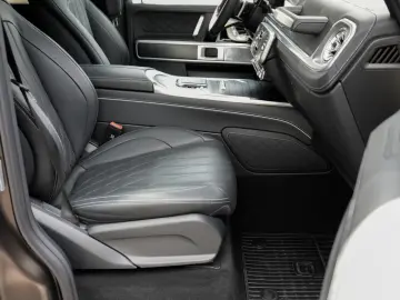 MERCEDES-BENZ G 500 AMG Line