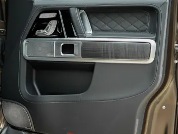 MERCEDES-BENZ G 500 AMG Line