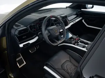 LAMBORGHINI Urus SE I Black painted roof   Xpel Stealth   Ak