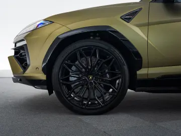 LAMBORGHINI Urus SE I Black painted roof   Xpel Stealth   Ak