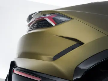 LAMBORGHINI Urus SE I Black painted roof   Xpel Stealth   Ak
