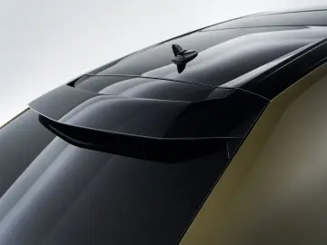 LAMBORGHINI Urus SE I Black painted roof   Xpel Stealth   Ak