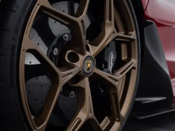LAMBORGHINI Revuelto Full carbon int. & ext. I Carbon roof I