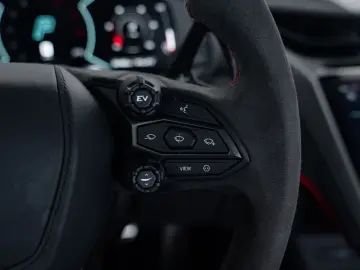 LAMBORGHINI Revuelto Full carbon int. & ext. I Carbon roof I