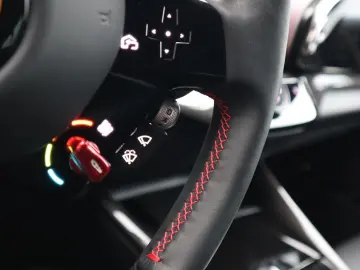 FERRARI Purosangue 6.5 V12   NOVITEC  Carbon in ext.  Li