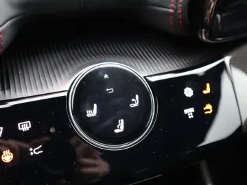 FERRARI Purosangue 6.5 V12   NOVITEC  Carbon in ext.  Li