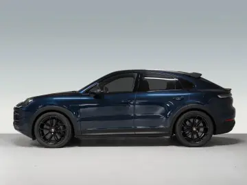 PORSCHE Cayenne Turbo E-Hybrid Coupe mit GT-Paket HeadUp