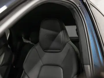 PORSCHE Cayenne Turbo E-Hybrid Coupe mit GT-Paket HeadUp