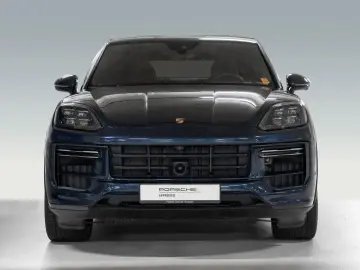 PORSCHE Cayenne Turbo E-Hybrid Coupe mit GT-Paket HeadUp