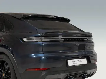 PORSCHE Cayenne Turbo E-Hybrid Coupe mit GT-Paket HeadUp
