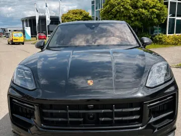 PORSCHE Cayenne Coupe Turbo E-Hybrid mit GT-Paket