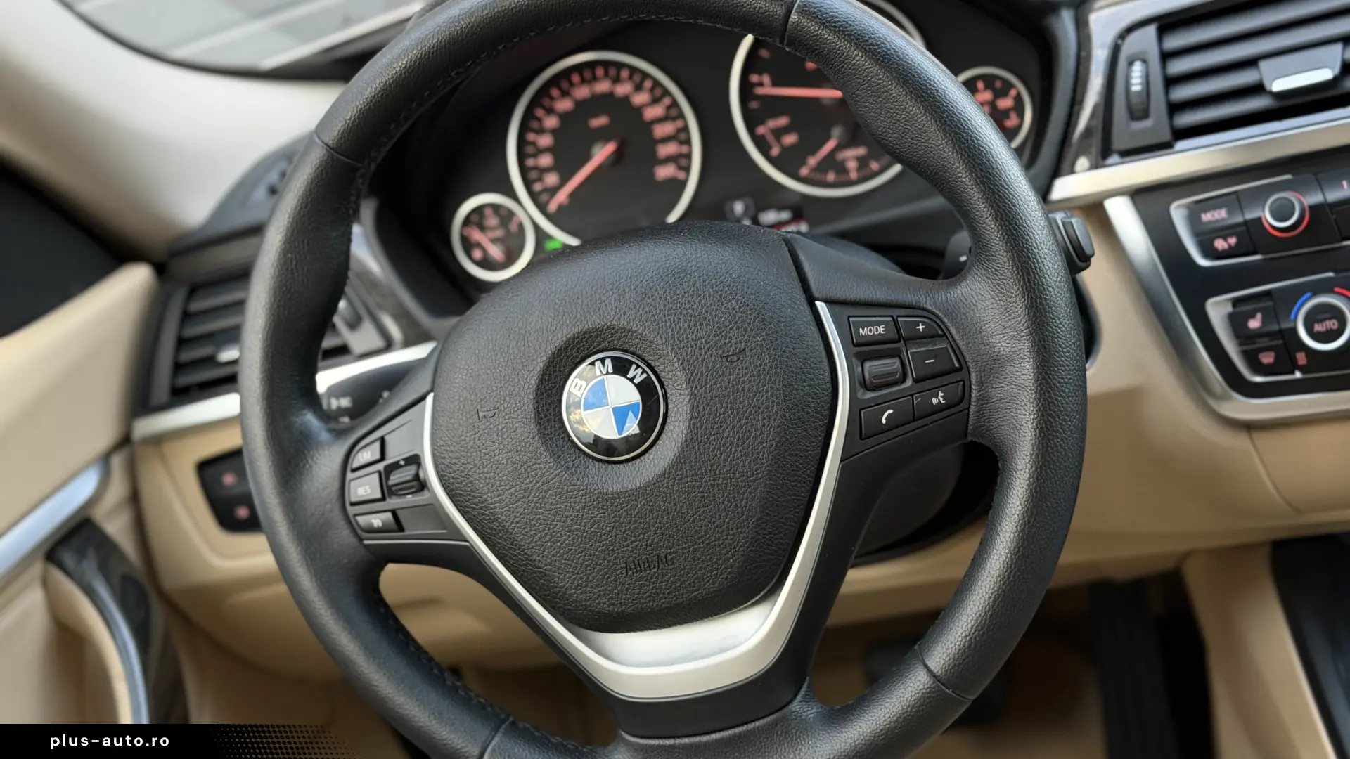 BMW 3 SERIES GT 318D – AUTOMATIC - 143 CP - 2014