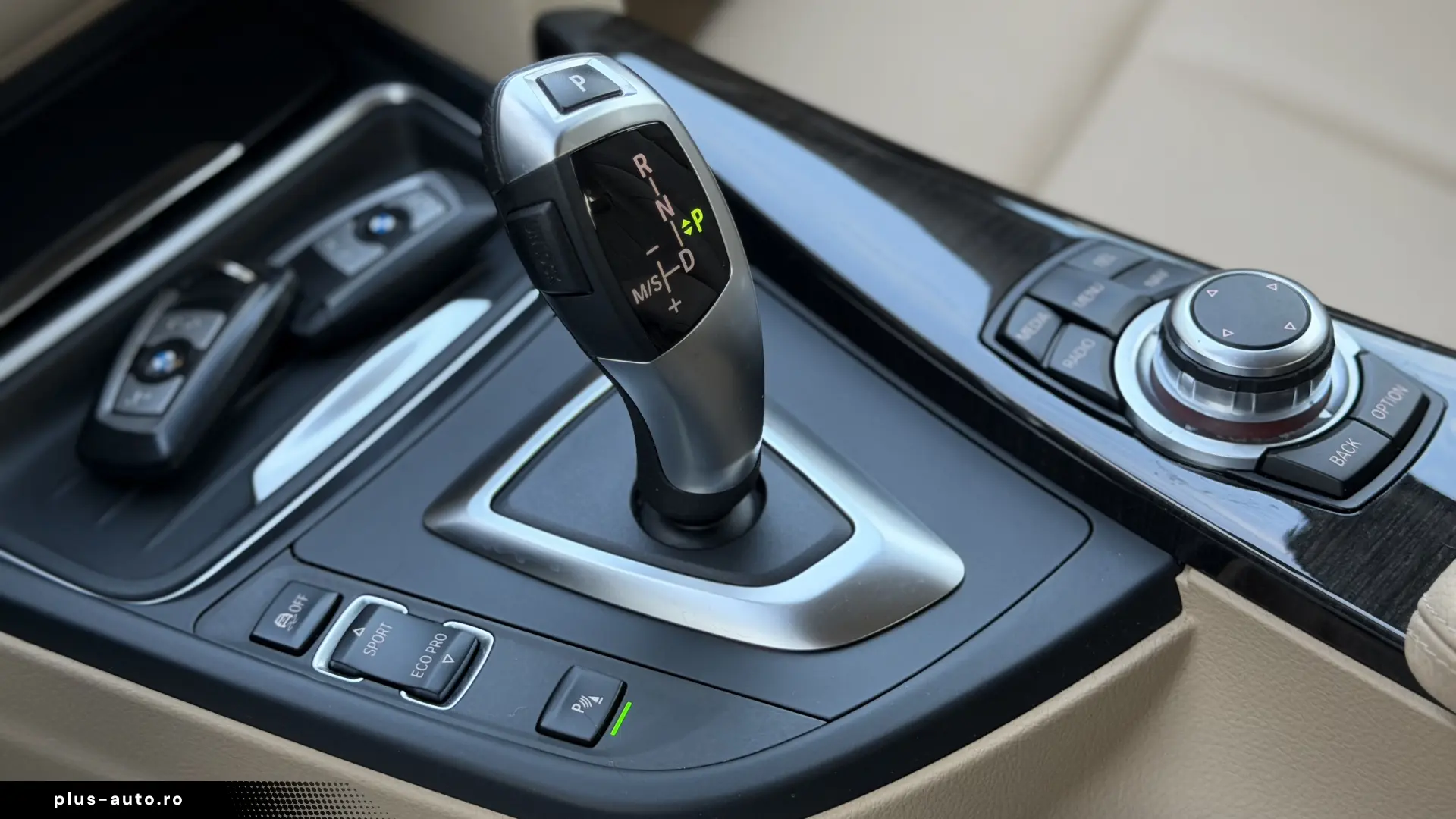 BMW 3 SERIES GT 318D – AUTOMATIC - 143 CP - 2014
