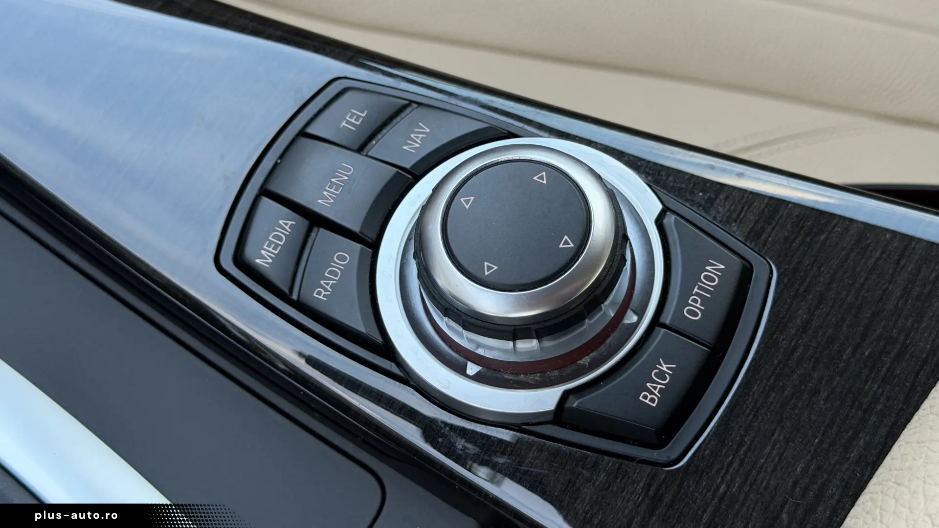 BMW 3 SERIES GT 318D – AUTOMATIC - 143 CP - 2014