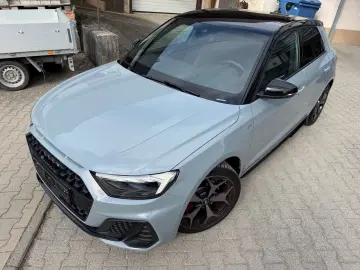 AUDI A1 Sportback 40 TFSI S line  S line 2x  VOLL!!