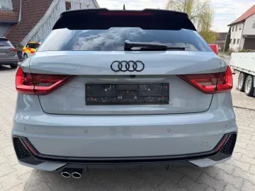 AUDI A1 Sportback 40 TFSI S line  S line 2x  VOLL!!