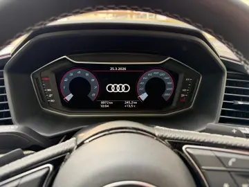 AUDI A1 Sportback 40 TFSI S line  S line 2x  VOLL!!