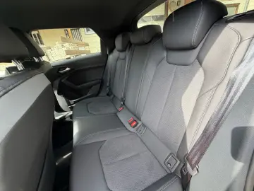 AUDI A1 Sportback 40 TFSI S line  S line 2x  VOLL!!