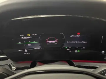 AUDI Q6 e-tron qu. edition one S-line AHK Matrix LM 2
