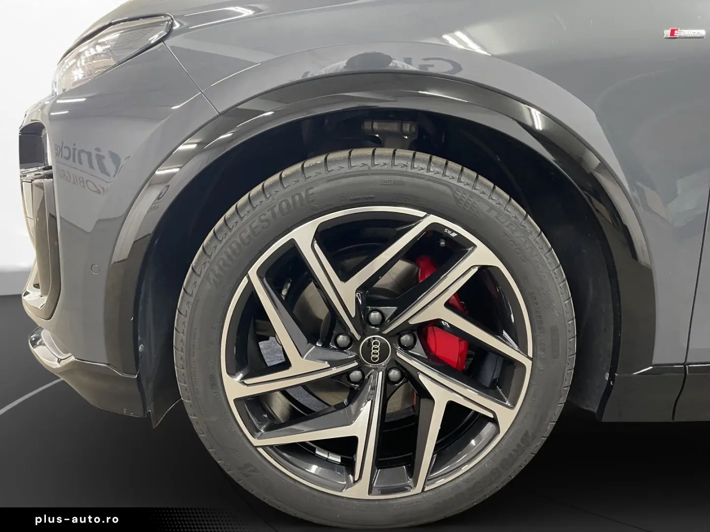 AUDI Q6 e-tron qu. edition one S-line AHK Matrix LM 2