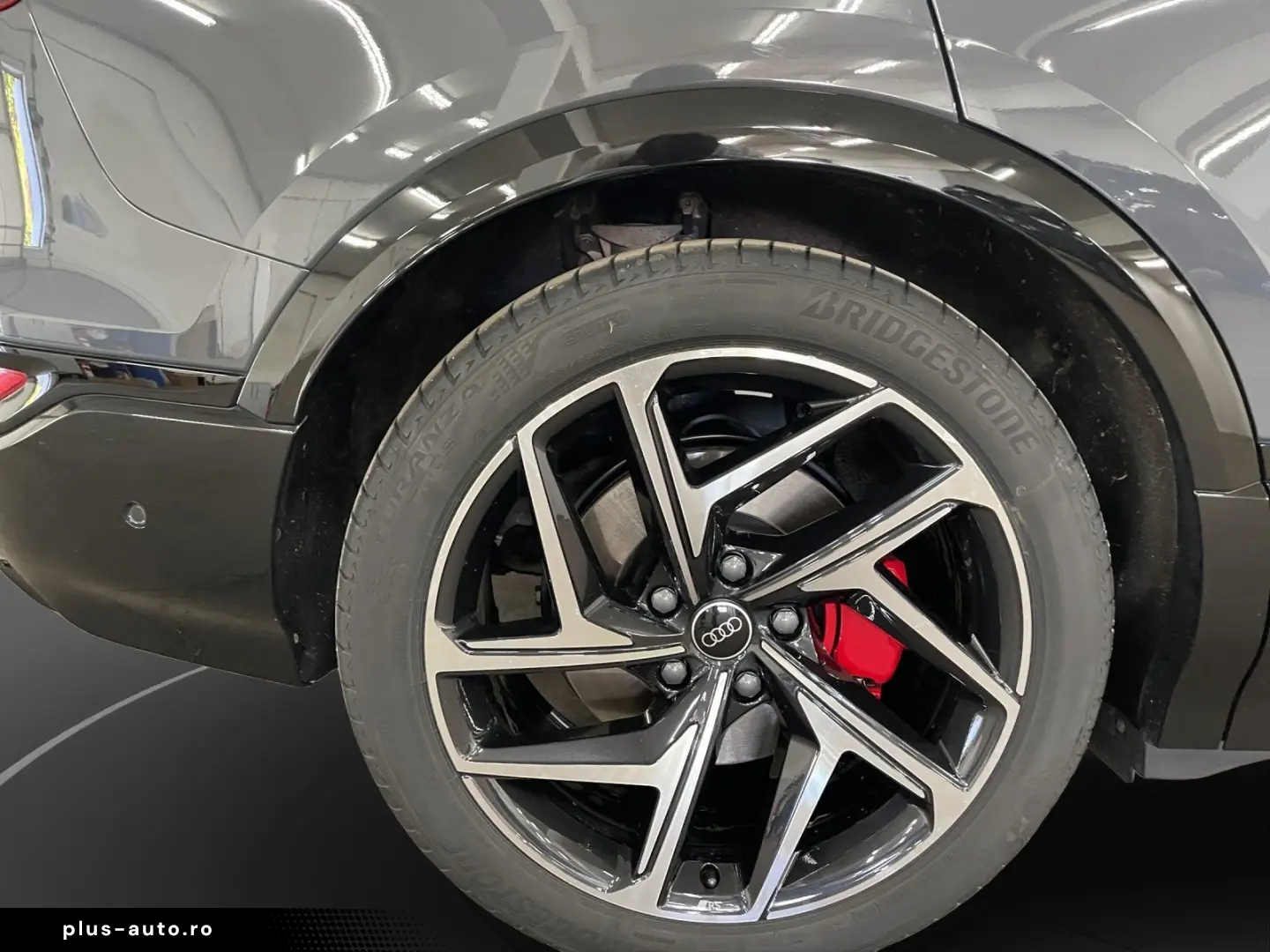 AUDI Q6 e-tron qu. edition one S-line AHK Matrix LM 2