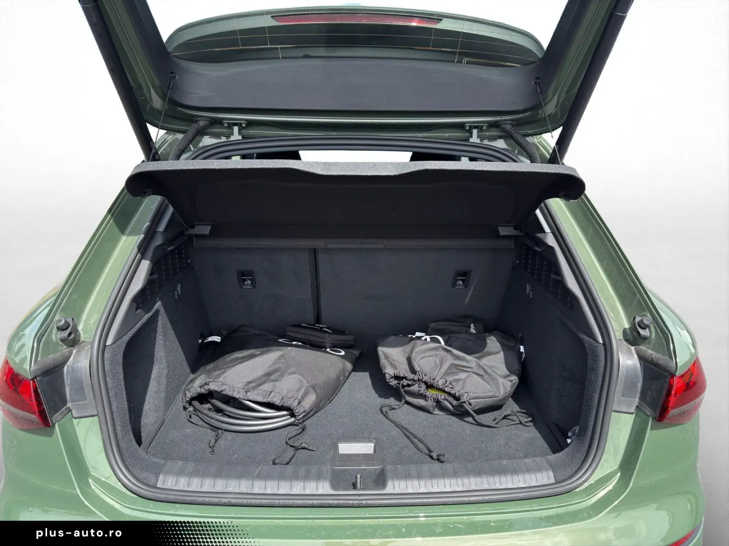 AUDI A3 Sportback 40 TFSIe advanced NAVI-PLUS LED KAM