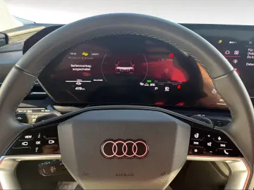 AUDI Q6 Sportback e-tron AHK Kamera