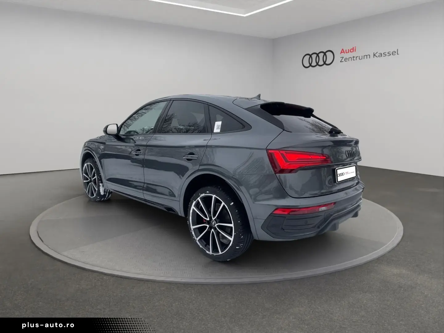 AUDI Q5 SB 40 TDI qu. S line Matrix B&O Pano Kamera