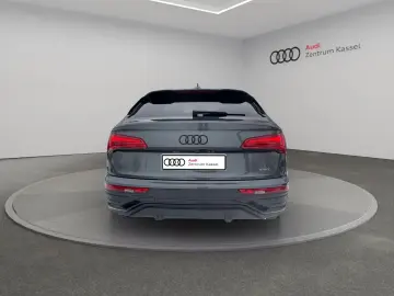 AUDI Q5 SB 40 TDI qu. S line Matrix B&O Pano Kamera
