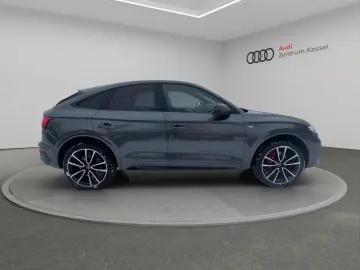 AUDI Q5 SB 40 TDI qu. S line Matrix B&O Pano Kamera