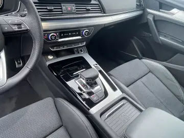 AUDI Q5 SB 40 TDI qu. S line Matrix B&O Pano Kamera