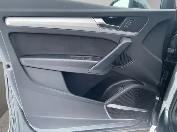 AUDI Q5 SB 40 TDI qu. S line Matrix B&O Pano Kamera