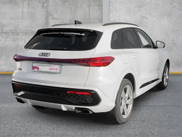 AUDI Q5 SUV TFSI qu 2x S line MATRIX BEIFAHRERDISPLAY