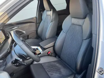 AUDI Q5 SUV TFSI qu 2x S line MATRIX BEIFAHRERDISPLAY