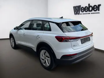 AUDI Q4 e-tron  SHZ NAVI KAMERA LED GRA  Navi LED