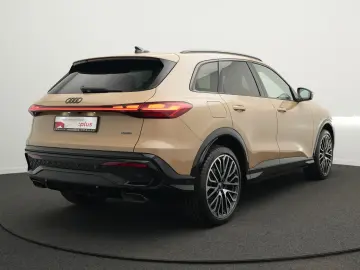 AUDI Q5 TFSI quattro S line  NAV AHK 360 MATRIX LANE