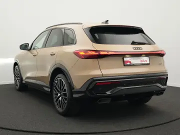 AUDI Q5 TFSI quattro S line  NAV AHK 360 MATRIX LANE