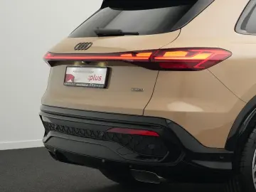 AUDI Q5 TFSI quattro S line  NAV AHK 360 MATRIX LANE