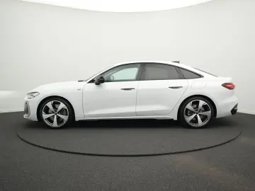 AUDI A5 Limousine e-hybrid quattro  AHK-Vor. S-Line