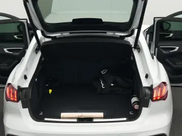 AUDI A5 Limousine e-hybrid quattro  AHK-Vor. S-Line