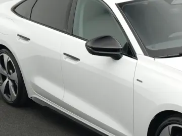 AUDI A5 Limousine e-hybrid quattro  AHK-Vor. S-Line
