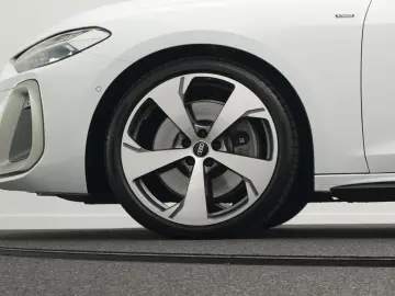AUDI A5 Limousine e-hybrid quattro  AHK-Vor. S-Line