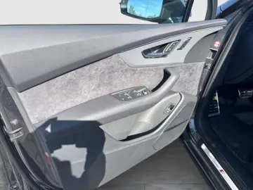 AUDI SQ7 TFSI HD MLED HuD Pano StHZ Optik B&O AHK