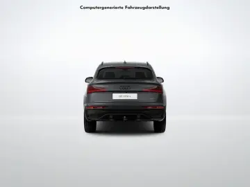 AUDI Q5 Sportb. 55 TFSIe qu. S tronic S line AHK