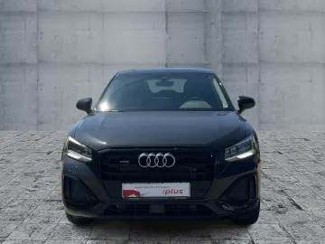 AUDI Q2 40 TFSI QU S-TR ADVANCED LED NAVI RFK ACC 17