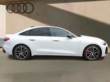 AUDI A5 Lim. e-hybrid Q S line 19  PANO MATRIX B&O