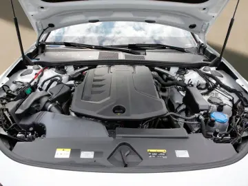 AUDI A5 Lim. e-hybrid Q S line 19  PANO MATRIX B&O